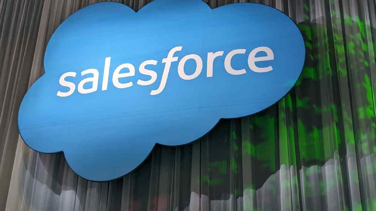What Exactly Is Salesforce? Definition, Functions, And Advantages