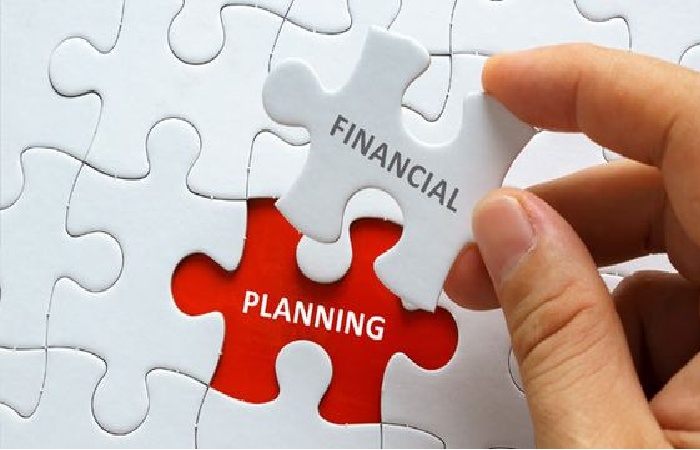 What Are Independent Financial Planner Services And Their Function